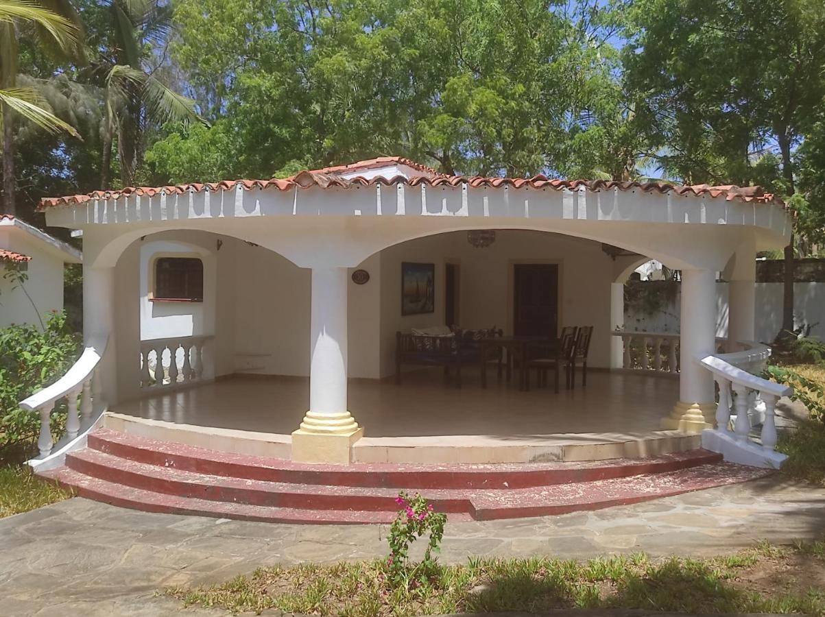 2Livu Villas Watamu Exterior foto